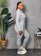 Load image into Gallery viewer, ACCESS WOMEN&#39;S 2PC ACTIVEWEAR ZIPDOWN CROP/JOGGER OUTFIT SET (HEATHER GREY)