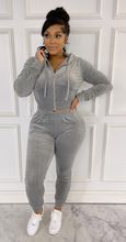 Load image into Gallery viewer, ACCESS LADIES 2PC ACTIVEWEAR VELVET JOGGER OUTFIT SET (CHARCOAL)