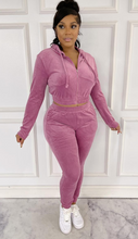 Load image into Gallery viewer, ACCESS LADIES 2PC ACTIVEWEAR VELVET JOGGER OUTFIT SET (MAUVE)