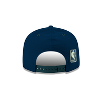 Load image into Gallery viewer, Cleveland Cavaliers New Era Basic 9FIFTY Snapback Hat - Navy
