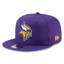 Load image into Gallery viewer, Minnesota Vikings New Era Basic 9FIFTY Adjustable Snapback Hat - Purple