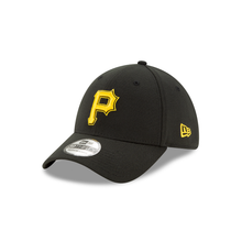 Load image into Gallery viewer, Pittsburgh Pirates New Era MLB Team Classic Logo 39THIRTY Flex ALT Hat - Black
