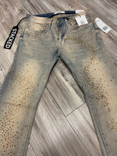 Load image into Gallery viewer, JORDAN CRAIG LIQUID CRYSTAL- RHINESTONE STACKED JEANS JTF2316 (CREAM WASH)