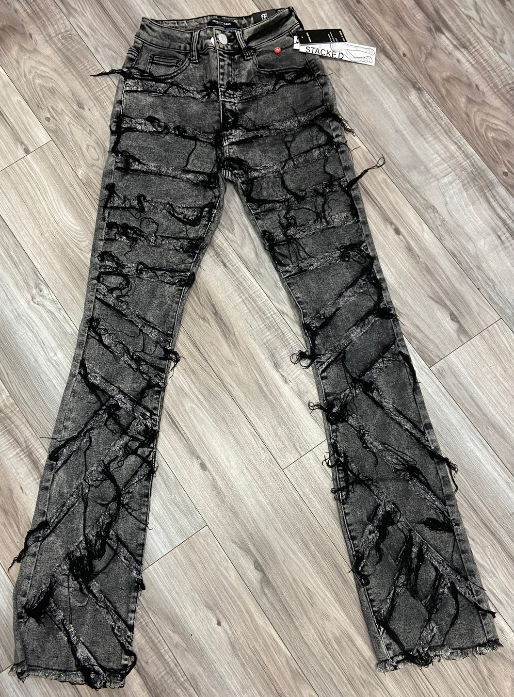 RED FOX WOMEN'S STACKED FRAYED DENIM PANTS PA4454 (ACID BLACK)