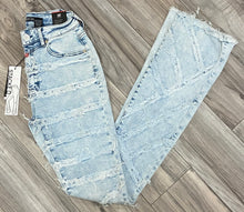 Load image into Gallery viewer, RED FOX WOMEN&#39;S STACKED FRAYED DENIM PANTS PA4454 (ACID BLUE)