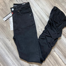 Load image into Gallery viewer, REDFOX WOMEN&#39;S 5 POCKET DENIM STACKED JEANS PA4462 (BLACK)