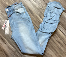 Load image into Gallery viewer, REDFOX WOMEN&#39;S 5 POCKET DENIM STACKED JEANS PA4462 (LT. BLUE)