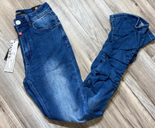 Load image into Gallery viewer, REDFOX WOMEN&#39;S 5 POCKET DENIM STACKED JEANS PA4462 (MED.BLUE)