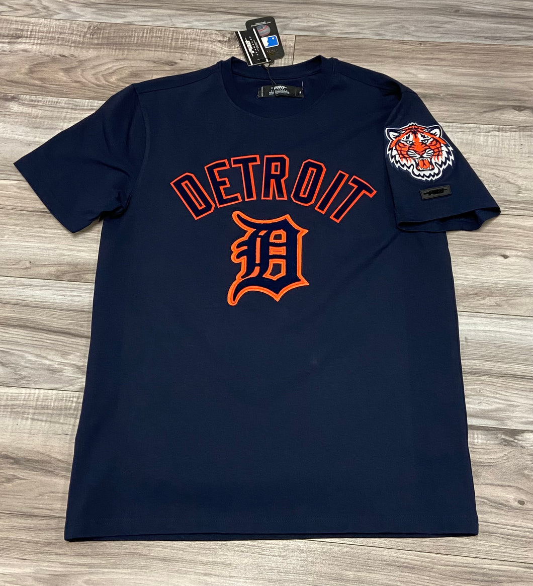 PRO STANDARD DETROIT TIGERS EMBROIDERED TEE
