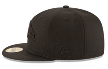 Load image into Gallery viewer, NEW ERA BALTIMORE RAVENS BLACK ON BLACK 59FIFTY FITTED