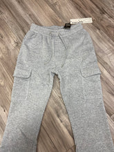 Load image into Gallery viewer, REDFOX WOMEN&#39;S FLEECE STACKED PANTS W/ CARGO POCKETS (HEATHER GREY)