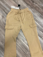 Load image into Gallery viewer, REDFOX WOMEN&#39;S FLEECE STACKED PANTS W/ CARGO POCKETS (KHAKI)