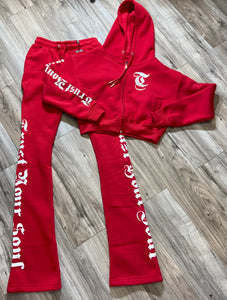 REDFOX "TRUST YOUR SOUL" FLEECE CROP JACKET W/ STACKED PANTS (RED)