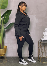 Load image into Gallery viewer, ACCESS LADIES 2PC ACTIVEWEAR/JOGGER ZIPDOWN FLEECE SET (BLACK)