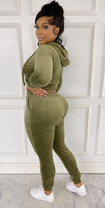 ACCESS LADIES 2PC ACTIVEWEAR VELVET JOGGER OUTFIT SET (OLIVE)