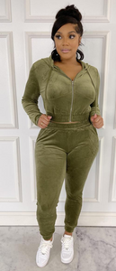 ACCESS LADIES 2PC ACTIVEWEAR VELVET JOGGER OUTFIT SET (OLIVE)