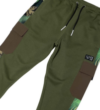 Load image into Gallery viewer, CIVILIZED CARGO HOODIE + JOGGER SET W/ DETACHABLE VEST (OLIVE)