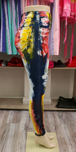 Load image into Gallery viewer, WOMEN&#39;S RED FOX HIGHWAISTED MULTIPAINT JEANS (PA0401)