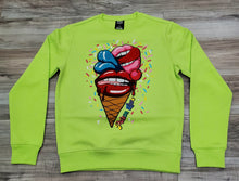 Load image into Gallery viewer, GENUINE 1020 &quot;POISON LOVE&quot; Crewneck (Mint)