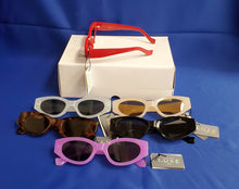 Load image into Gallery viewer, SUNGLASSES by LUXE (JANE)
