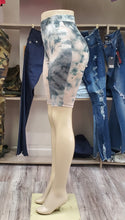 Load image into Gallery viewer, REDFOX TIE DYE BERMUDA SHORTS (BLACK)