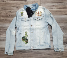 Load image into Gallery viewer, MOTIVE DENIM &quot;MIND OF A HUSTLER&quot; JEANS (LIGHT BLUE)