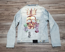 Load image into Gallery viewer, MOTIVE DENIM &quot;MIND OF A HUSTLER&quot; JACKET (LIGHT BLUE)