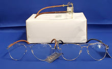 Load image into Gallery viewer, MEN SUNGLASSES (ALPHA CLEAR/WOOD)