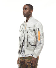 Load image into Gallery viewer, SMOKE RISE UTILITY MA1 NYLON JACKET (SILVERGREY)