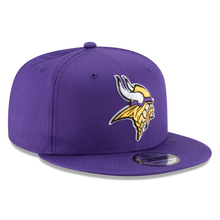 Load image into Gallery viewer, Minnesota Vikings New Era Basic 9FIFTY Adjustable Snapback Hat - Purple