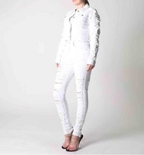 Load image into Gallery viewer, REDFOX HEAVY DISTRESSED DENIM SET (WHITE) SD123/123P